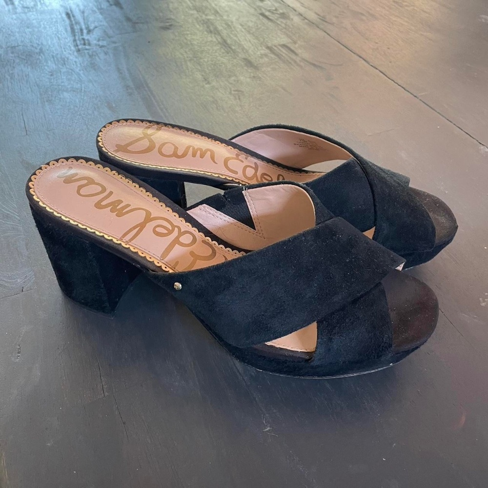 Sam Edelman Platform suede sandal. Size 7.5.